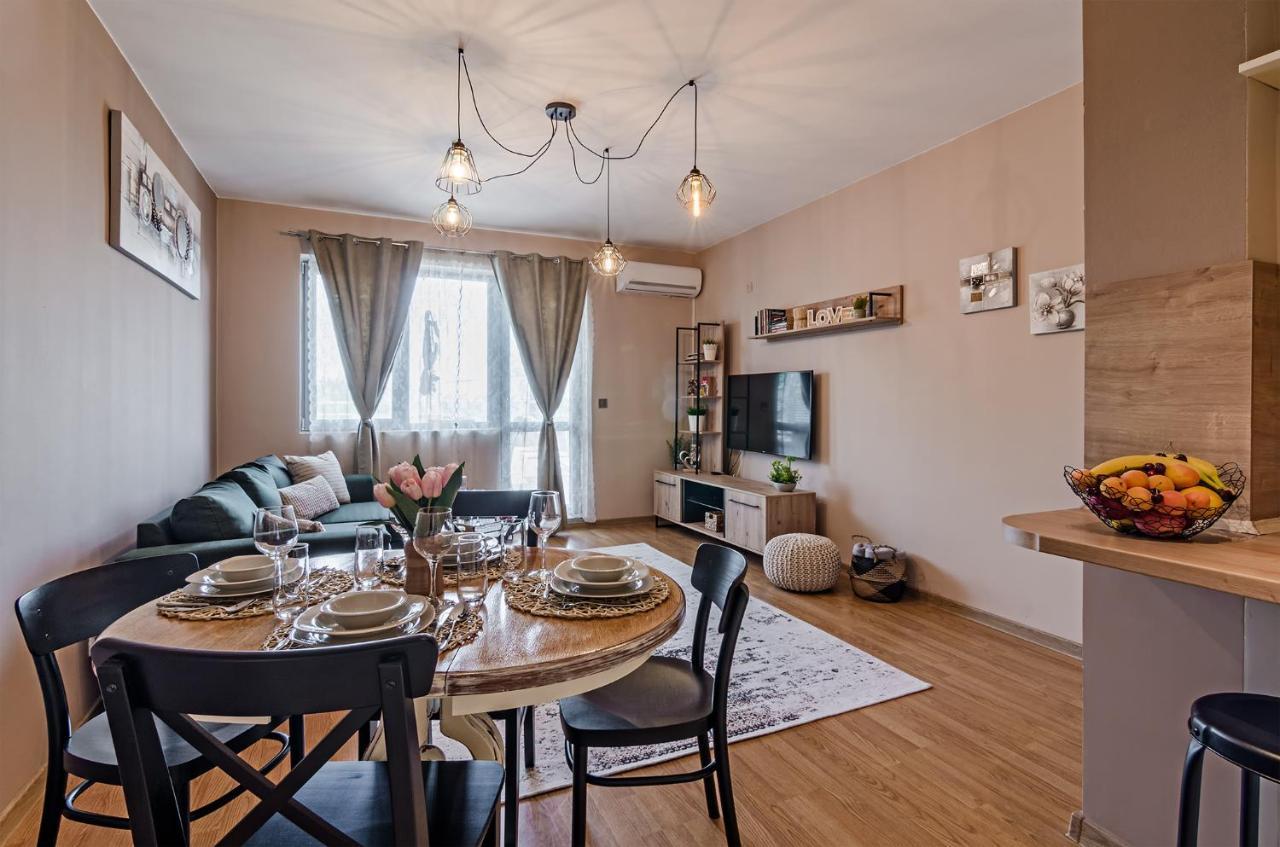 Апартаменти Ивайло / Ivaylo Apartments 布尔加斯 外观 照片