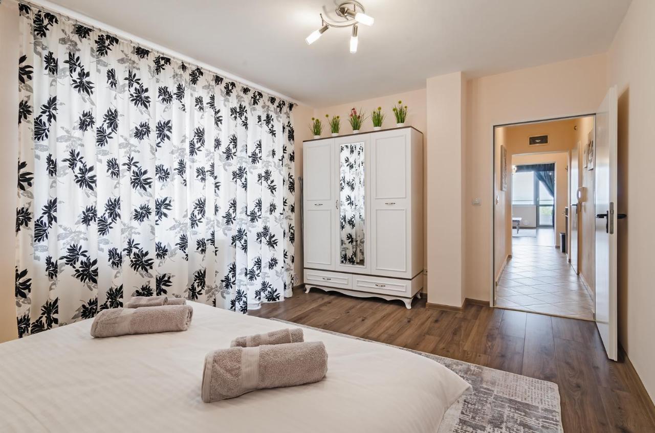 Апартаменти Ивайло / Ivaylo Apartments 布尔加斯 外观 照片